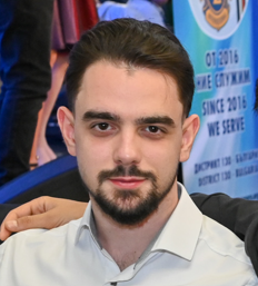 Николай Михайлов
